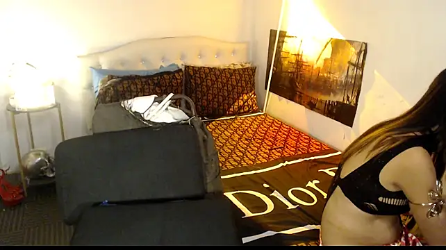 NinaDOM4CUM Chat XXX in diretta