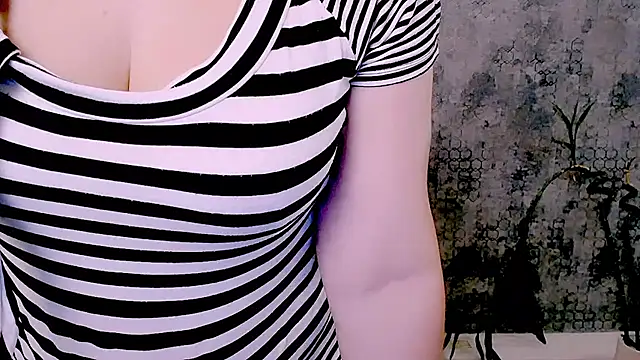 Živý XXX chat Djullia