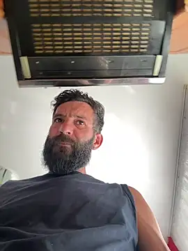 צ'אט XXX בשידור חי של Michel_huge