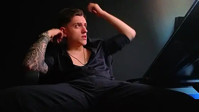 FelixStarkk Chat XXX live