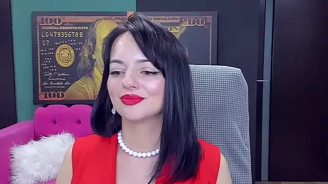 BellaRowan's Live XXX Chat