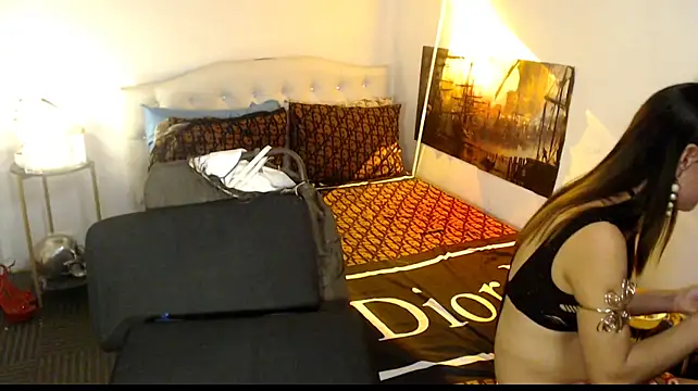NinaDOM4CUM Adlı Modelin Canlı XXX Sohbeti