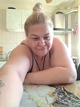 AriannaMilf's Live XXX Chat