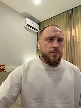 your_delicious_man's Live XXX Chat
