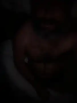 XXX chat uživo modela bigDogg077