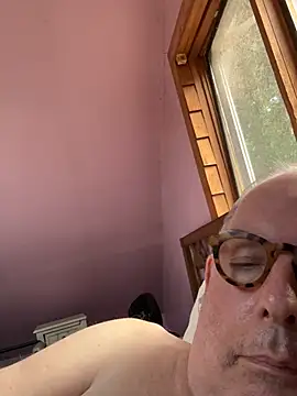 CharlieWeaver22 网络视讯表演