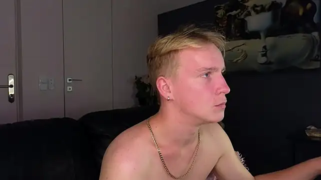 Živý XXX chat _AlexHot_