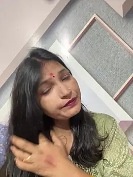 Priyaa_1433のライブXXXチャット