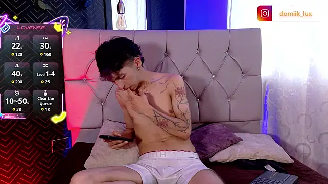Chat XXX en directo de Dominik_lux