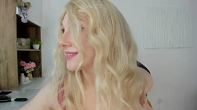 CarolMay live XXX chat