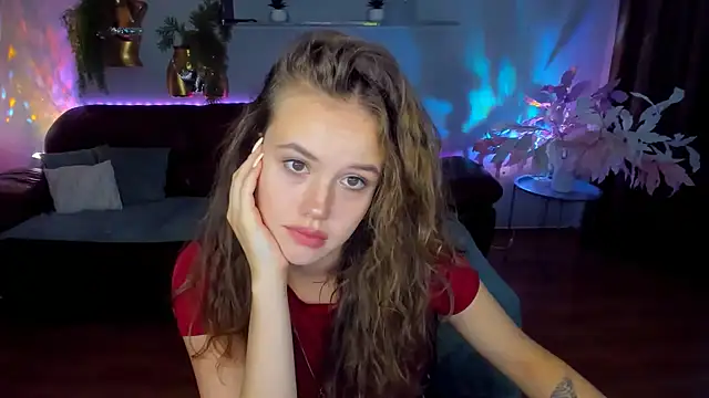 BeatriceShine live XXX chat