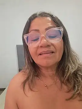 Vickyfox_ Live XXX Chat