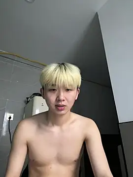 XXX chat uživo modela Dddd-6666