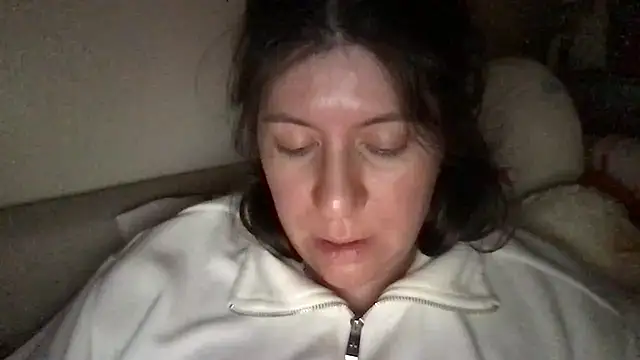 HYPHYtype's Live XXX Chat
