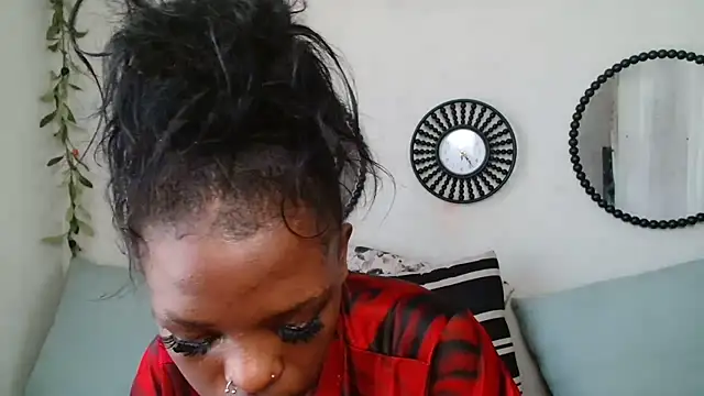 FreakyNubian Live XXX-Chat