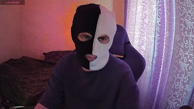 ZXCENSORED-'s Live XXX Chat