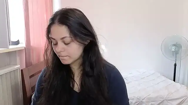 Онлайн чат XXX _Mikky_lil_