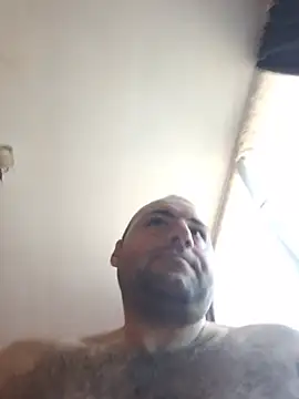 StrictBobby Chat XXX live