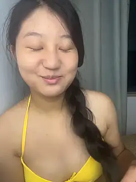 thalia888 即時 XXX 聊天