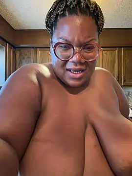 Chatroom XXX en direct de InterRacialFacial7296