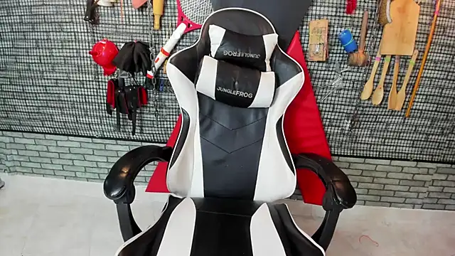 Chat XXX ao vivo de hillary_bigbutt