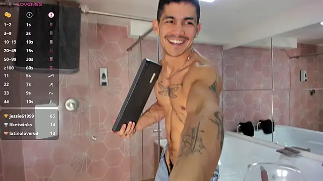 Jared_Cole Adlı Modelin Canlı XXX Sohbeti