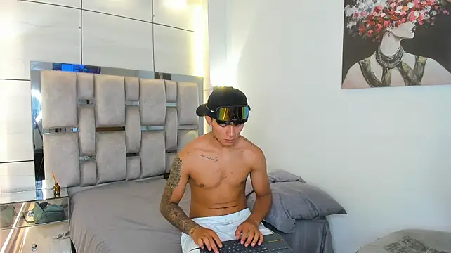 Ruslan_marcel 라이브 XXX 채팅