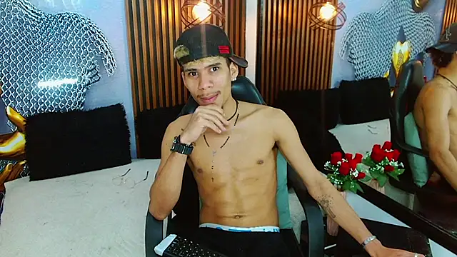 Skinny_cute_Alyer Adlı Modelin Canlı XXX Sohbeti