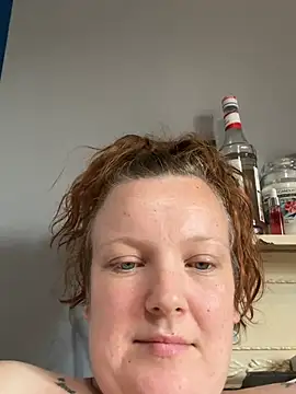 Živý XXX chat busty-bella1