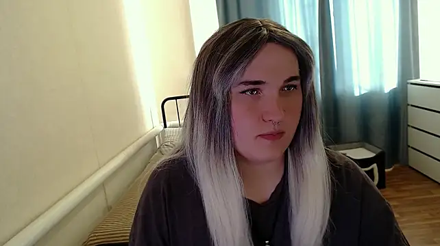 EvaMiron's Live XXX Chat
