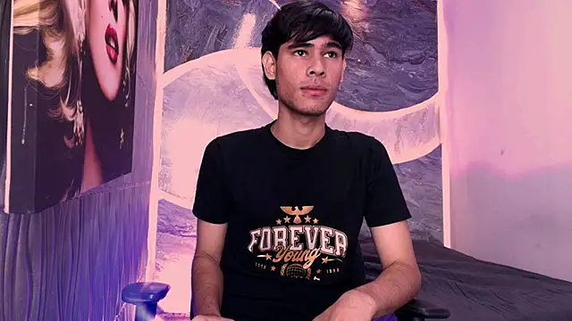Tyler_schoby live XXX chat