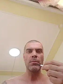 SIRMASTERDOMINATORXXL 现场XXX聊天