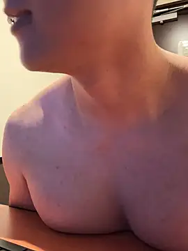 Chat XXX ao vivo de Tkcqcc