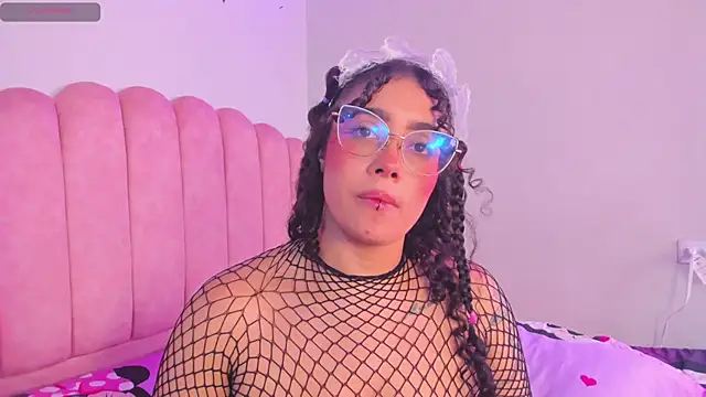 antonelllepiercee – Naživo XXX chat