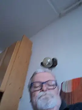 Chat XXX en directo de petvarad