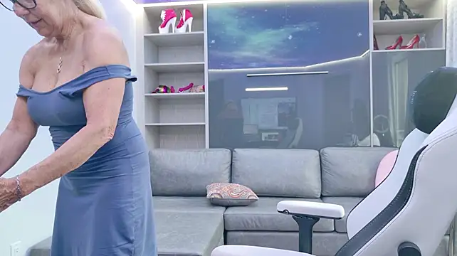 FitCougar Chat XXX live