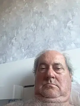 csikar Live XXX-Chat