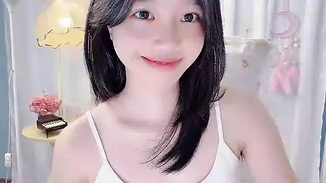 XXX chat uživo modela Yanys521