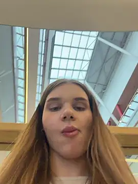 Chat +18 de BARAVISHA ao vivo