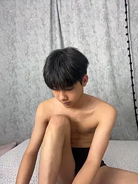 guoguo18 现场XXX聊天