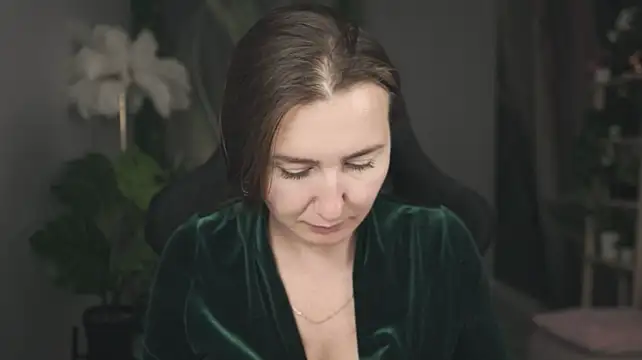Golden_Dragon élő XXX-chatje