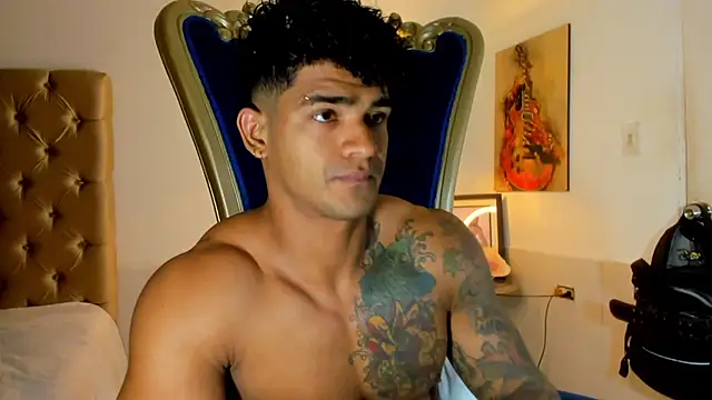 antonio__444 라이브 XXX 채팅