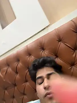 عرض كام Vihaaanfucks