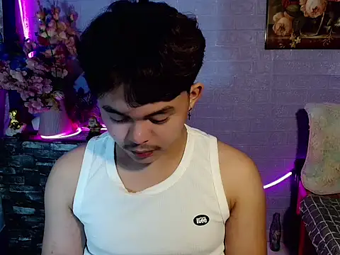 Czat XXX na żywo – Bigboy_Hiro