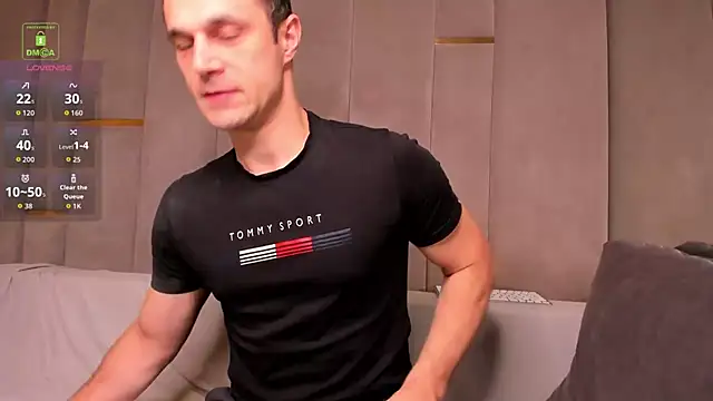 XXX chat uživo modela BrandonNorris