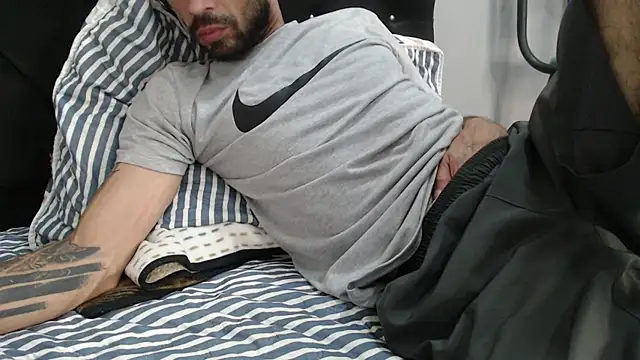bigdick_monster1 Live XXX Chat