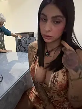 charlotte_stevenss_'s Live XXX Chat