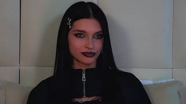 BeverlyMost Live XXX Chat
