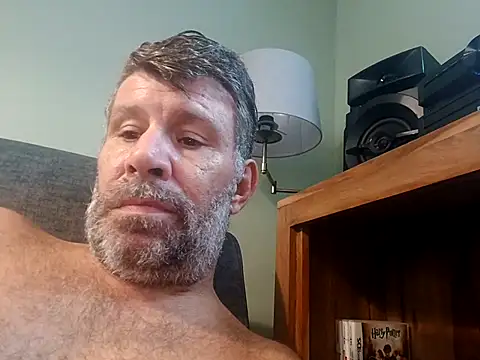 stud2512 – Naživo XXX chat