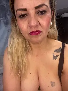 Azaahara_'s Live XXX Chat